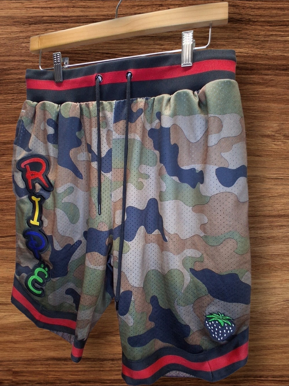 Streetwear Camo Mesh Shorts - Zipper Pockets - Urban Style